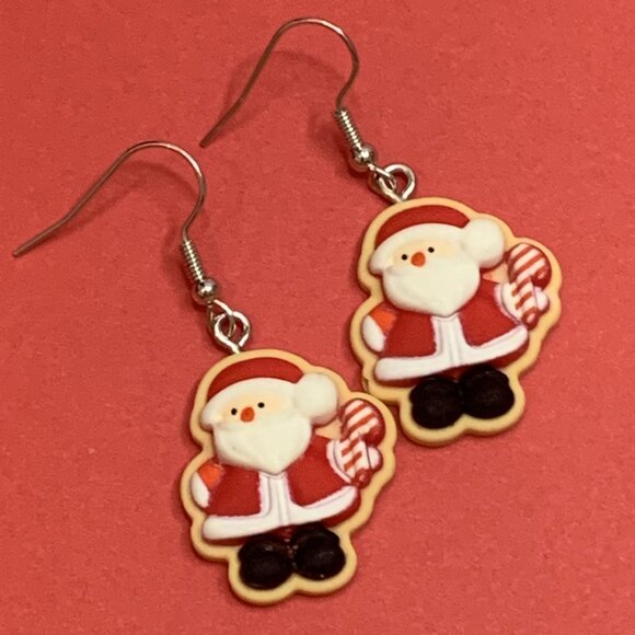 Santa Earring, Candy Cane Earring, Christmas Earring, Holiday Earring, Gift Idea - Picture 2 of 4